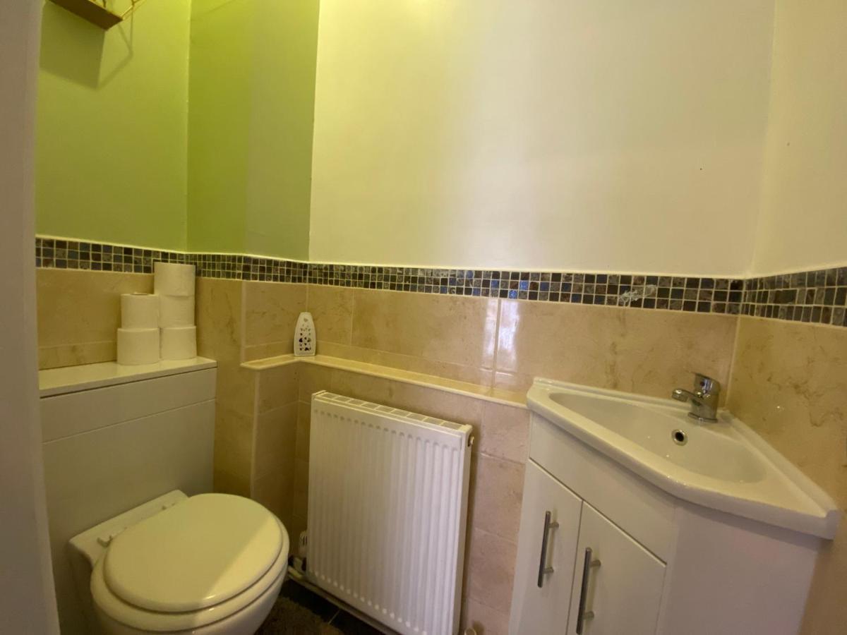 Host & Stay - Cotman Close Milton Keynes Dış mekan fotoğraf